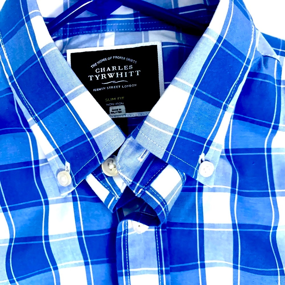 Two  ChARLES TYRWHITT Non iron shirts in like new size:small & medium .